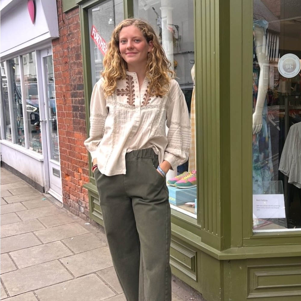 Le Bonne Shop Arc Pants in Olive Green